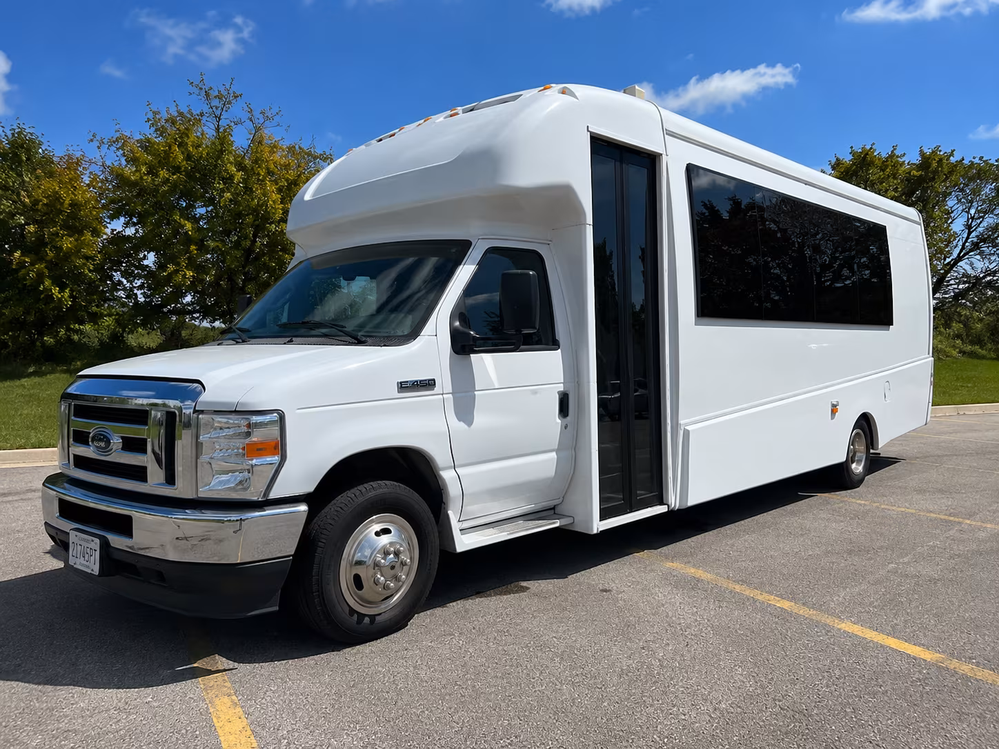 Hinesville Winery Tour & Pub Crawl Transportation