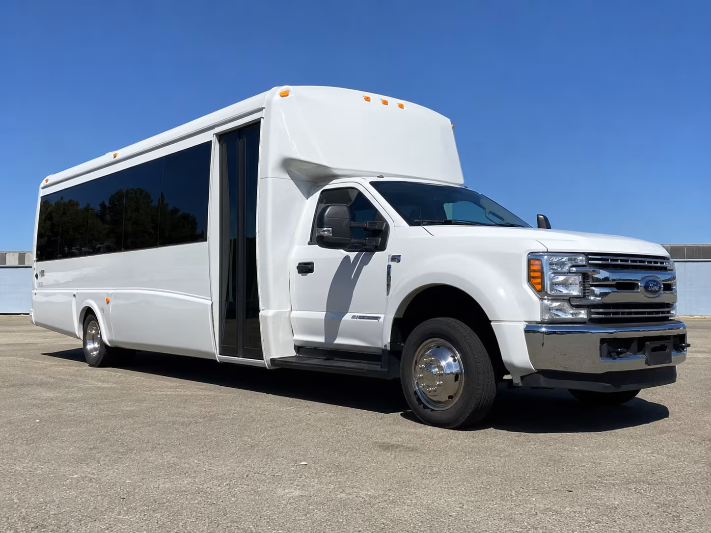 Savannah Corporate Transportation onboard seating