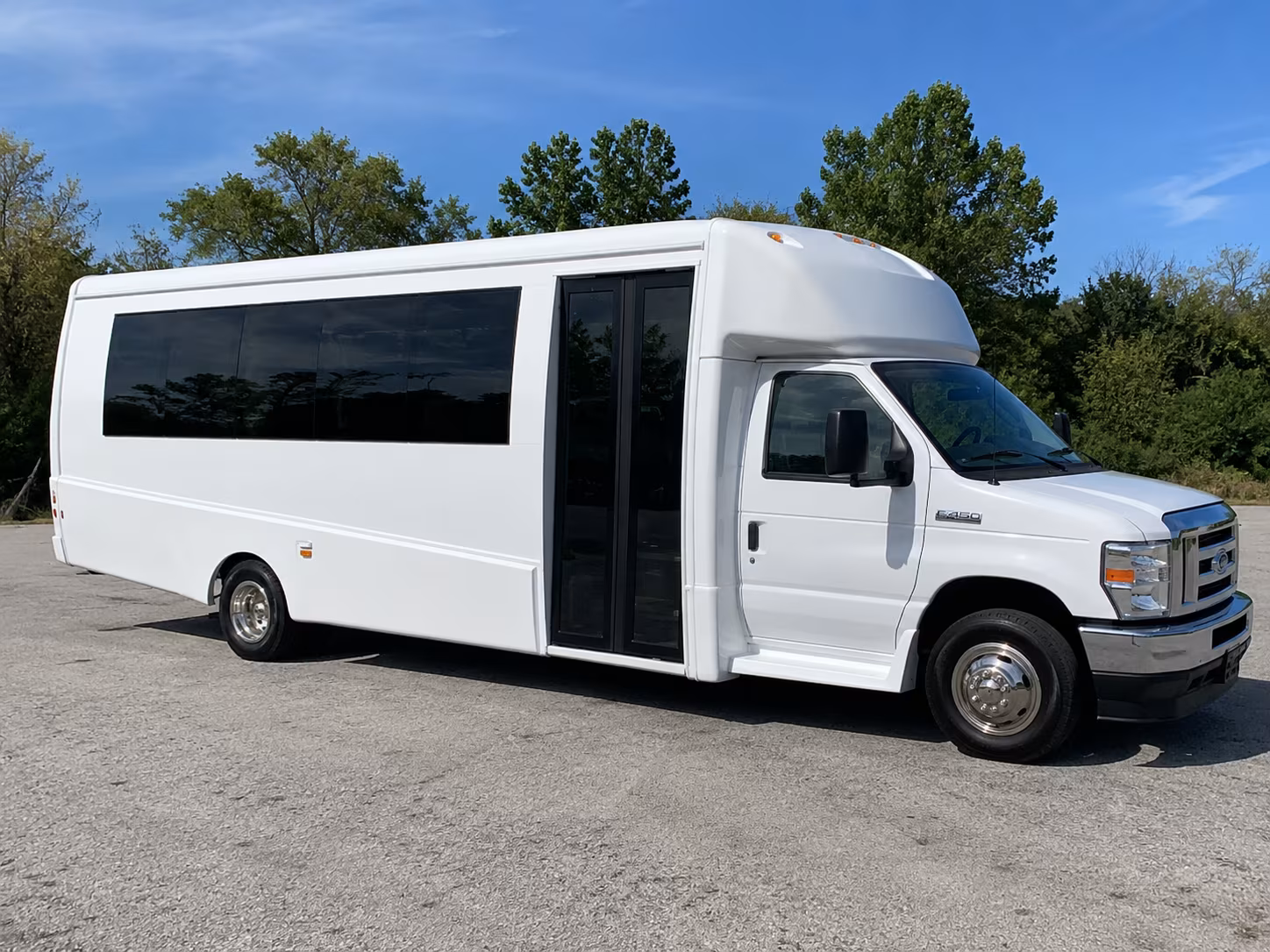 Savannah Homecoming & Prom Party Bus Rentals