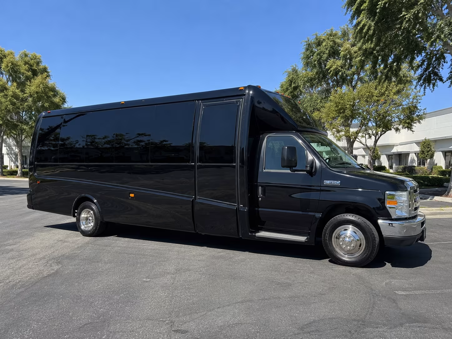 Savannah Private Event Transportation party bus exterior
