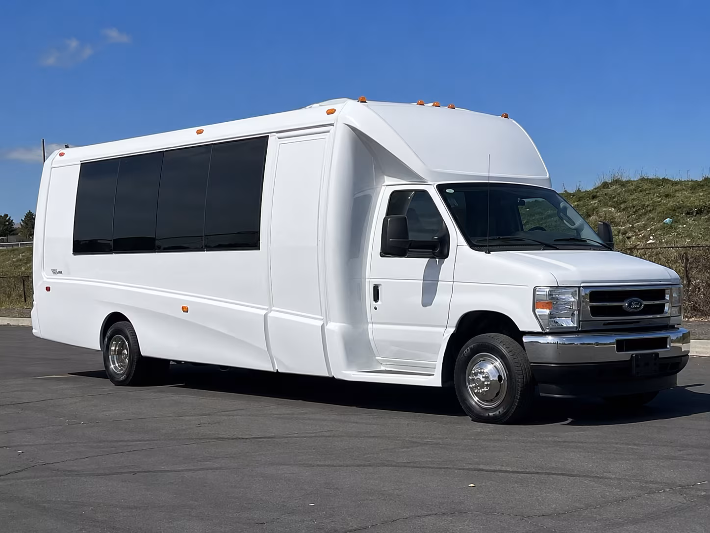 Savannah Prom & Homecoming Transportation onboard seating
